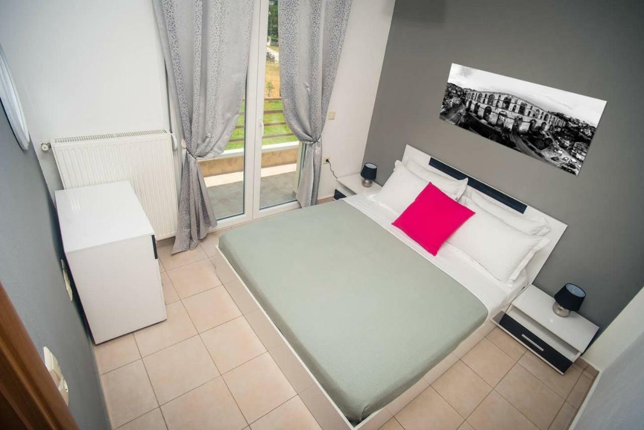 Apartamento Ivi'S Kavala Exterior foto